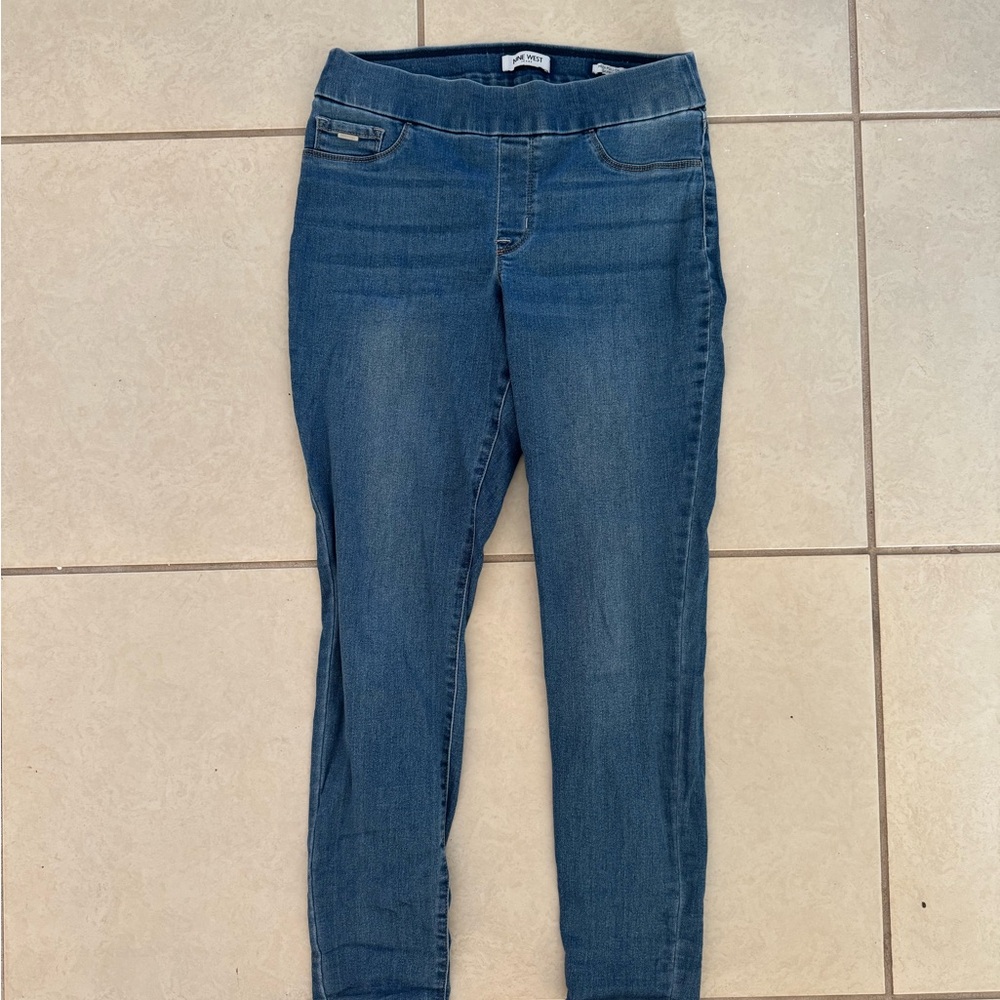 Pull on skinny jeans